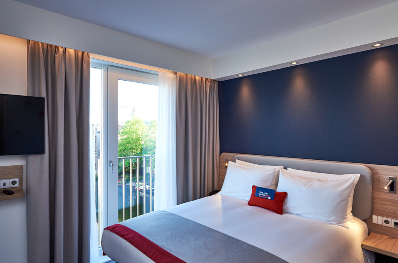 holiday inn express amsterdam city hall an ihg hotel