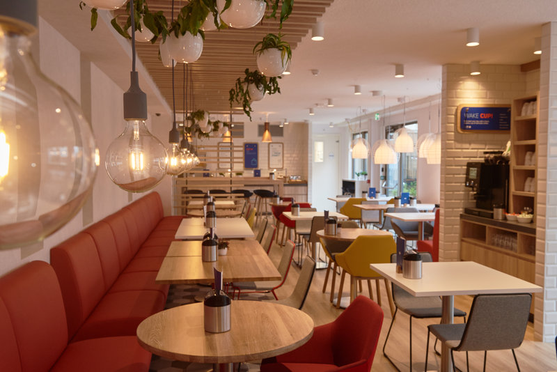 holiday inn express amsterdam city hall an ihg hotel