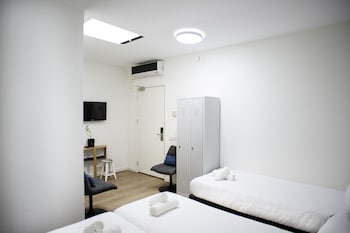 i hotel