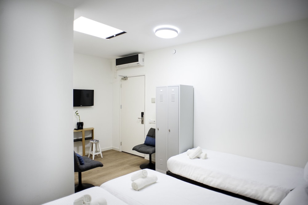 i hotel