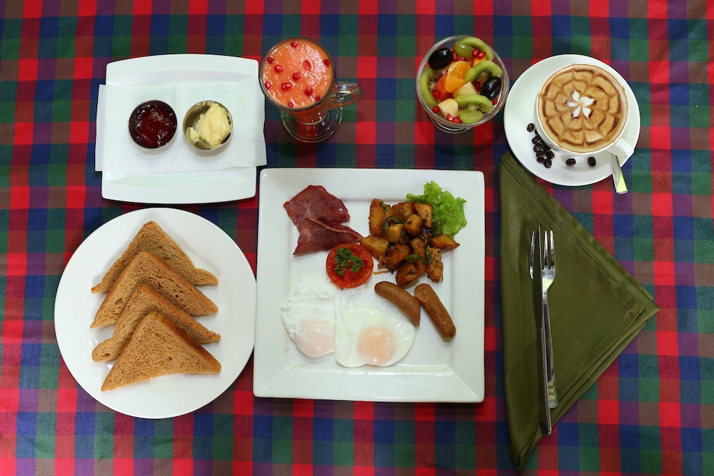 hotel himalayan oasis