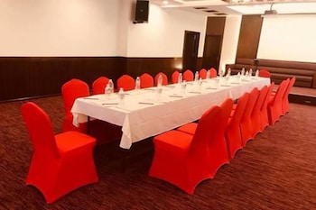 kaveri inn