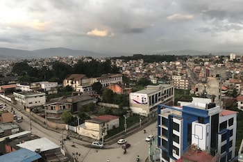 kaveri inn