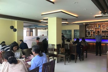 kaveri inn