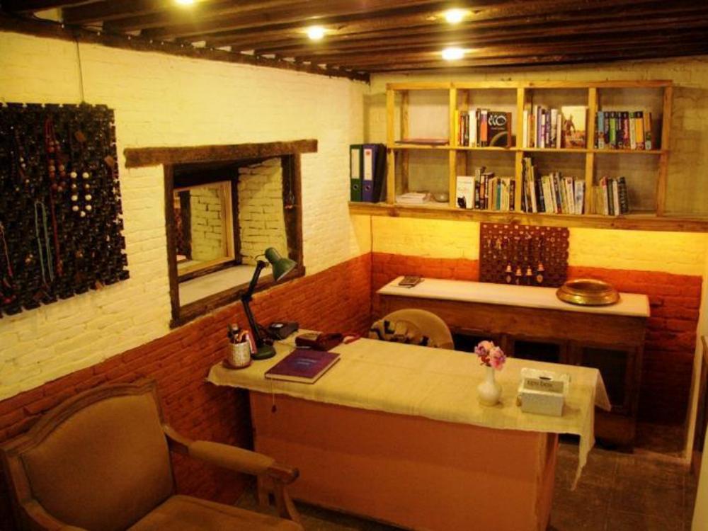 traditional homes swotha