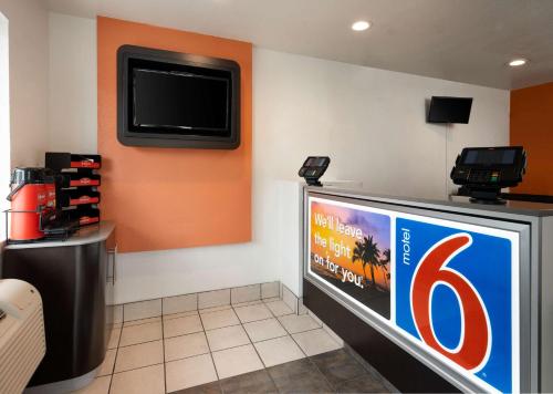 Motel 6 Camarillo, Ca,Ventura>>Camarillo,2 star