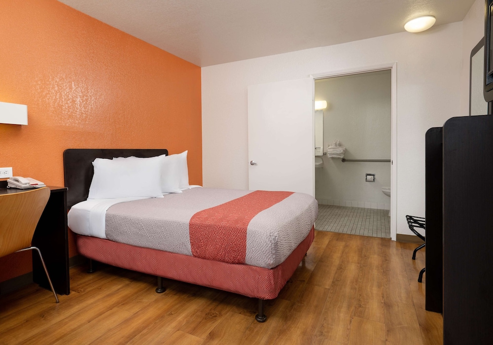 motel 6 camarillo ca