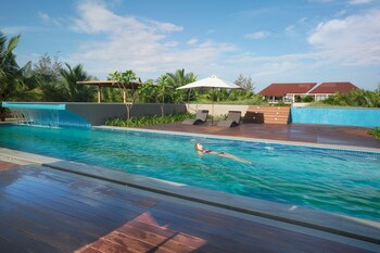 aprota villas arugambay