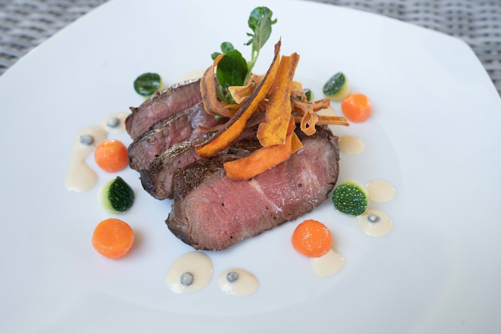 aprota villas arugambay