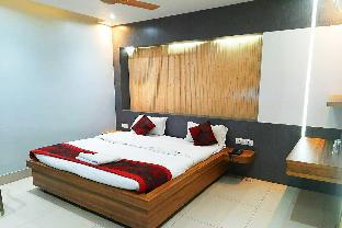 Hotel Jay Deluxe,Bodh Gaya>>Aurangabad,3 star