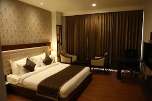 Hotel Imperia Suites,Talhan>>Jalandhar,4 star