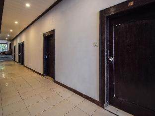 Hotel Banjara Regalia,Near Shankar Math,3 star