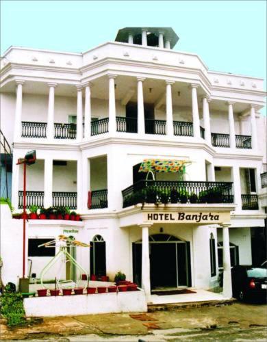 Hotel Banjara,Near Shankar Math,3 star