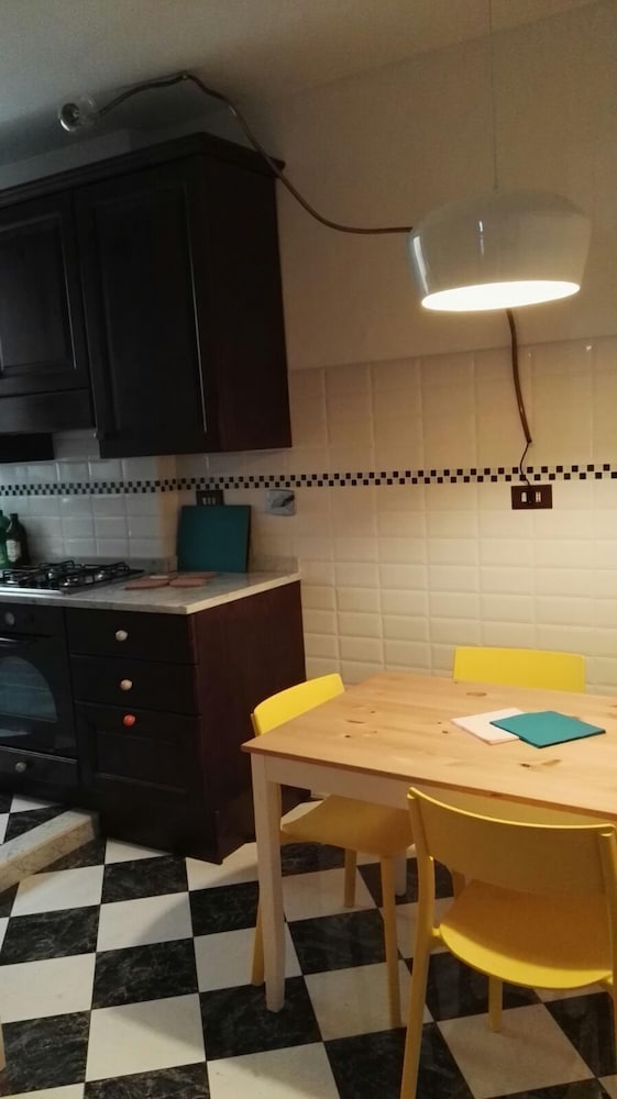 ostellin genova hostel