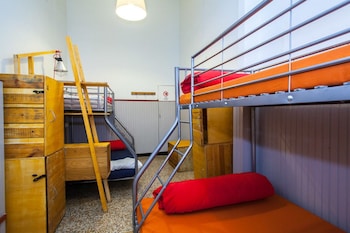 ostellin genova hostel
