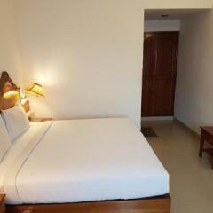 Pallava Rajadhani,Trivandrum International Airport>>Thiruvananthapuram,2 star