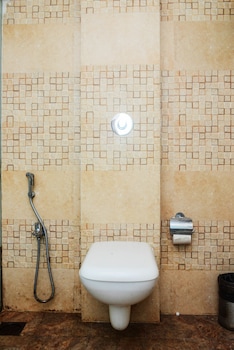 hotel elite continental airport road andheri