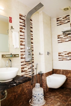 hotel elite continental airport road andheri