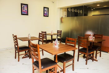 hotel elite continental airport road andheri