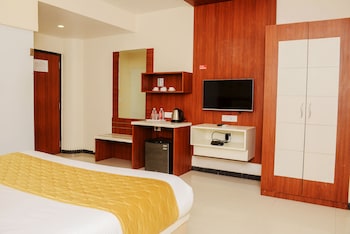 hotel elite continental airport road andheri