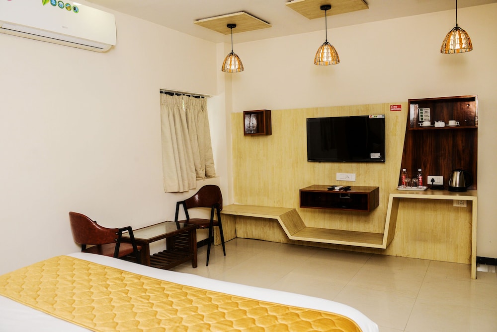 hotel elite continental airport road andheri