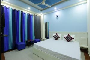 Hotel Airport Express,New Delhi>>Delhi,2 star