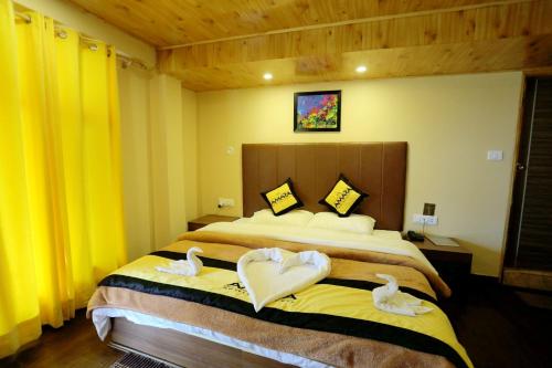 Amara Resorts,Dhamsu, P.O. Karjan, Kullu - Naggar - Manali Rd Near Jagah Sukh - 175136,4 star