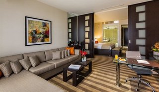 eb hotel miami