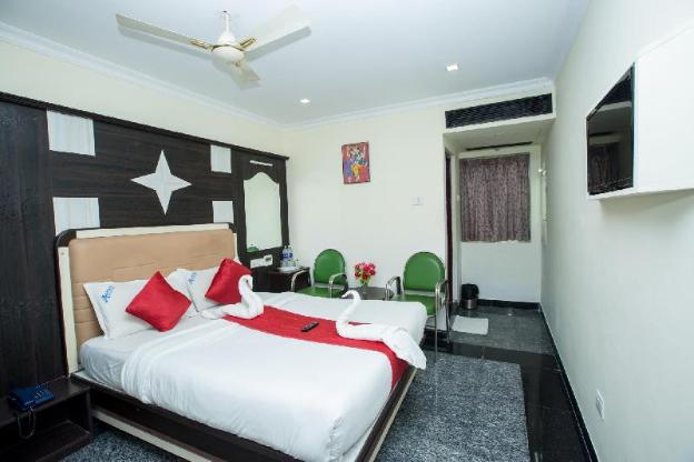 hotel aakash residency