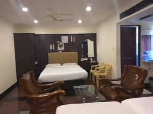 hotel aakash residency