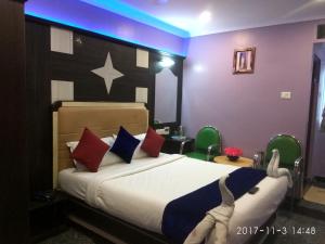 hotel aakash residency