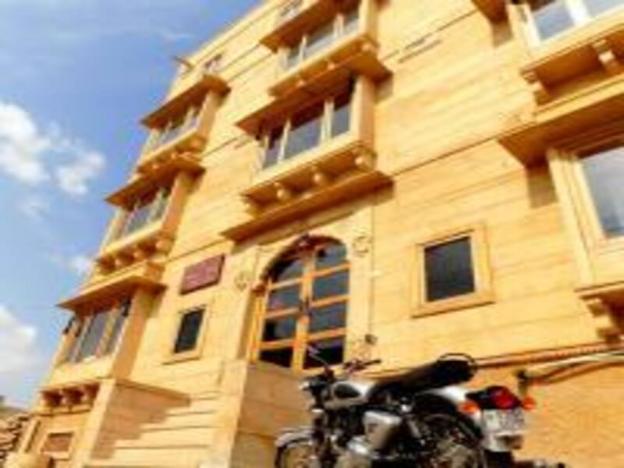 the secret house adults only