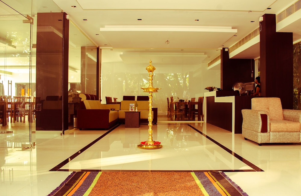 leela backwaters inn