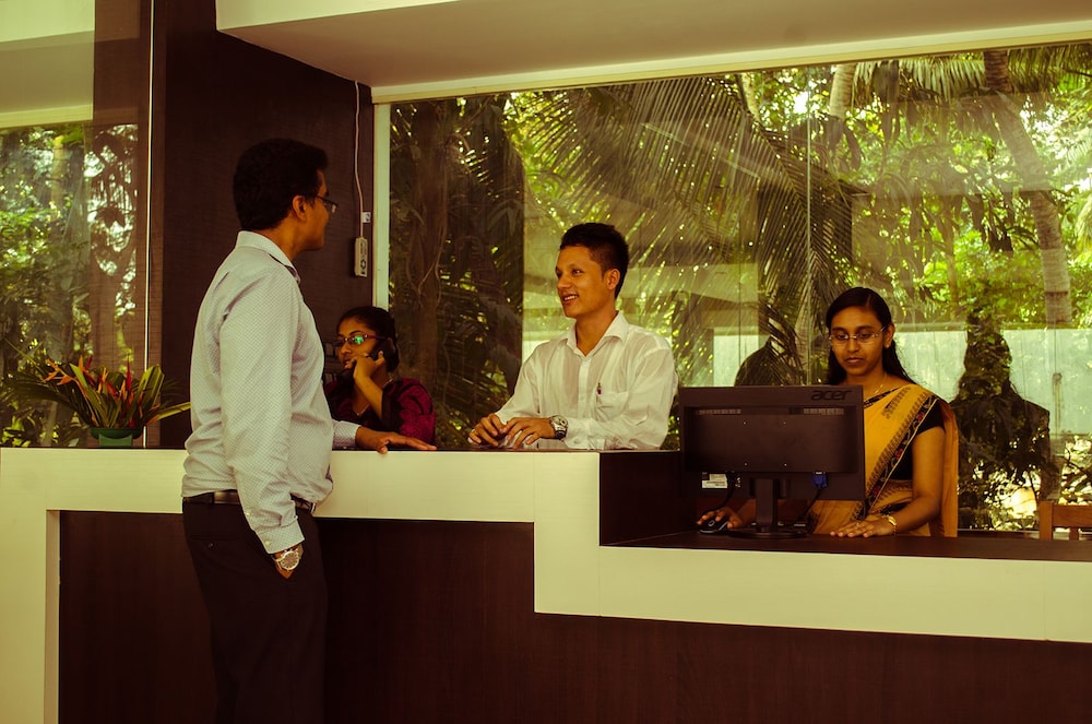 leela backwaters inn