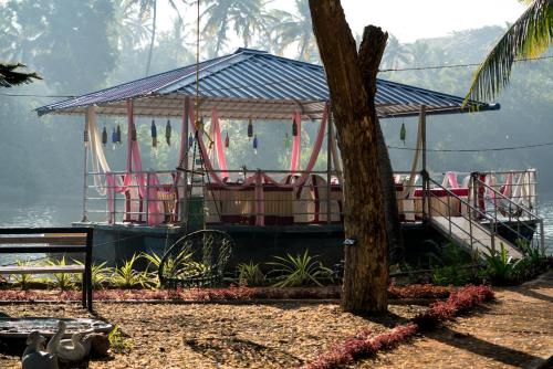 leela backwaters inn