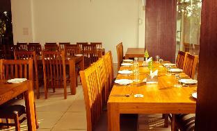 leela backwaters inn