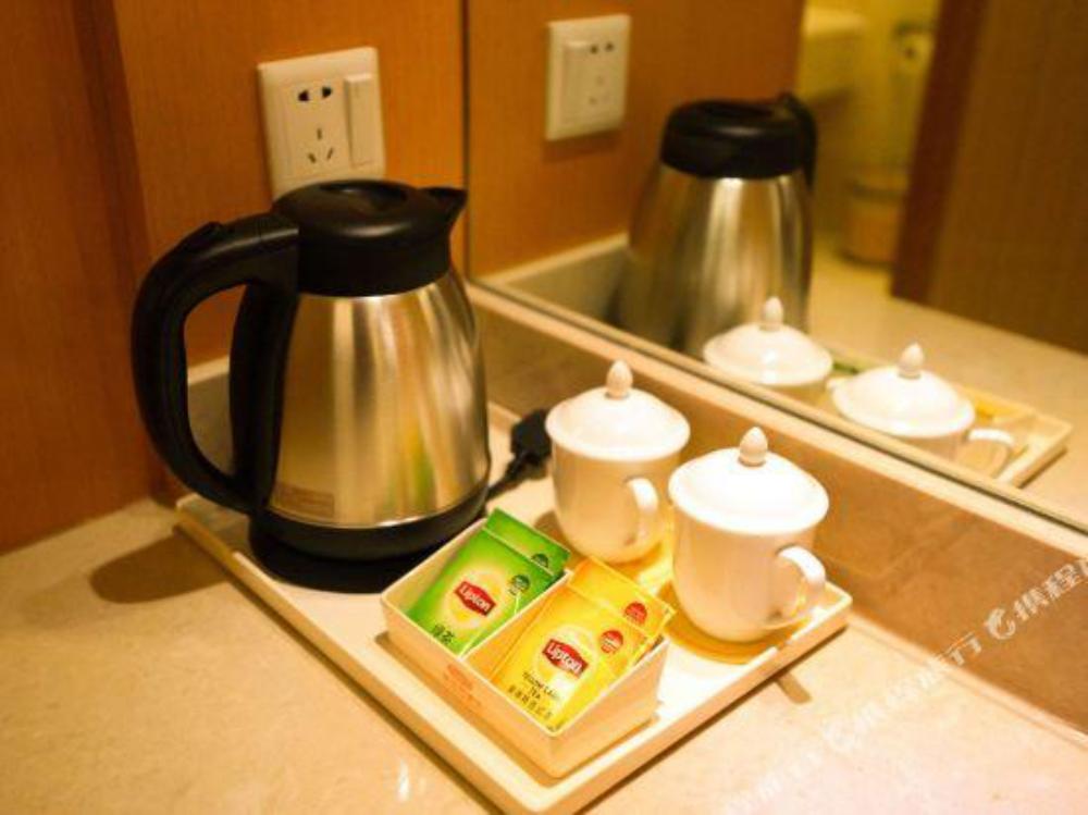 vienna hotel sh pudong little shanghai street