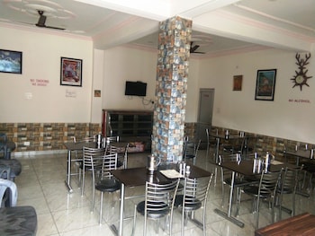 hotel royal taj
