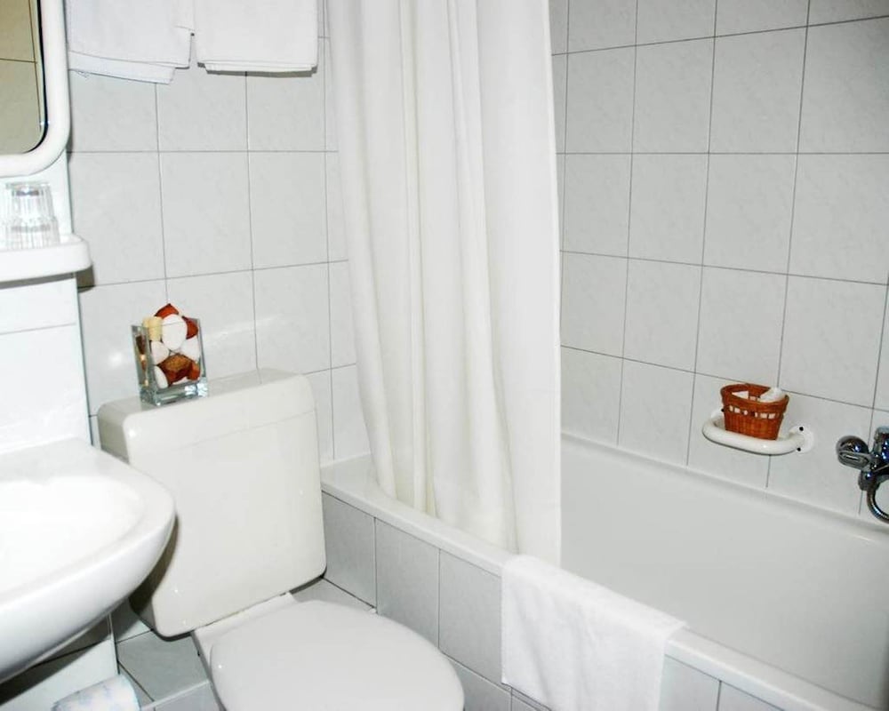 hotel orion varkert