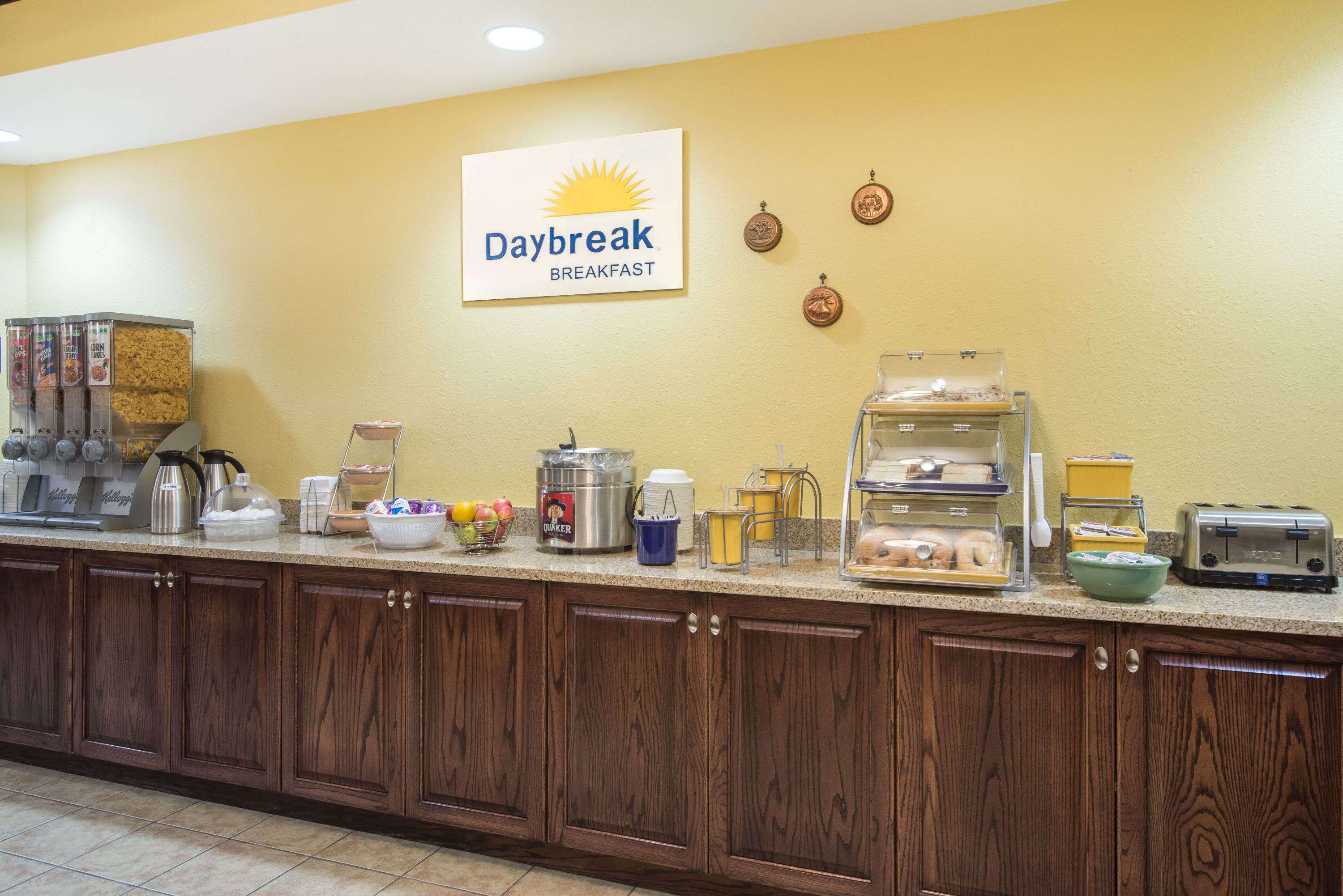 days inn by wyndham ellis