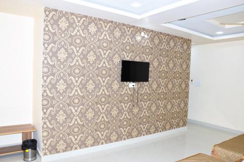 hotel ata inn and restaurant