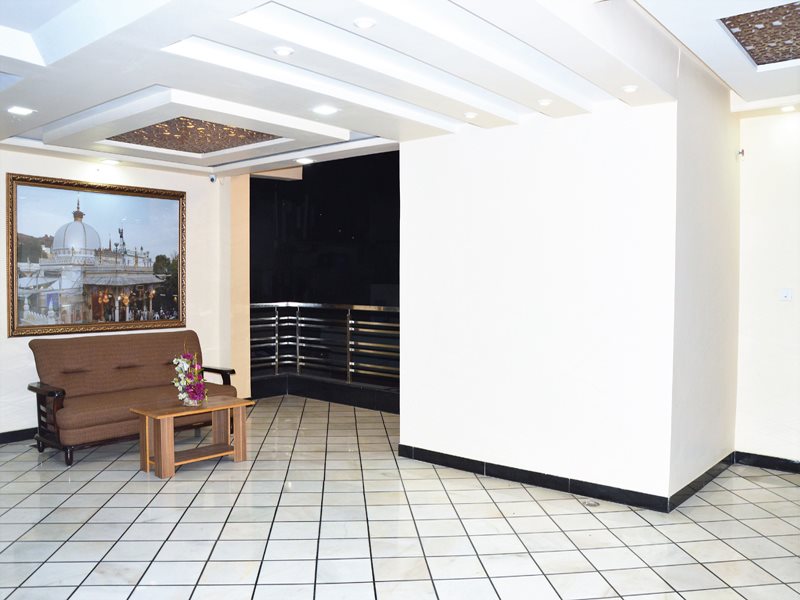 hotel ata inn and restaurant