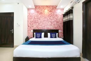 Js Regency Hotel,Oyo 9593 Hotel J S Regency Is Perfectly Located For Both Business And Leisure Guests In Amritsar. Of,2 star