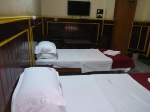 sarmani hotel