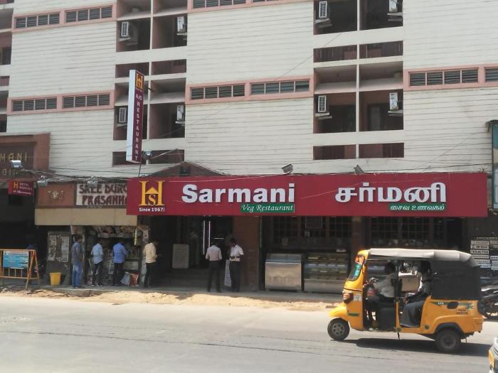 sarmani hotel