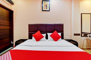 Hotel Deepak Residency,,3 star