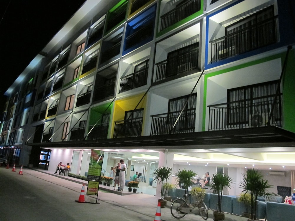 suvarnabhumi oriental resort