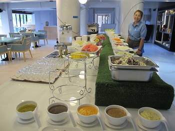 suvarnabhumi oriental resort