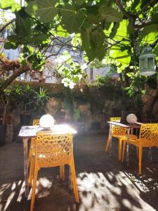 Precheurs Studios,Bouches-Du-Rhône>>Aix-En-Provence,2 star