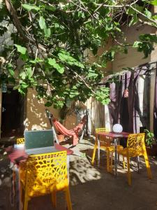 Precheurs Studios,Bouches-Du-Rhône>>Aix-En-Provence,2 star